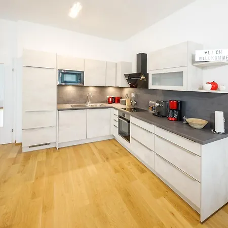 Ferienwohnung Narzisse - City Appartement Im Kurpark Bad Aussee Exterior foto